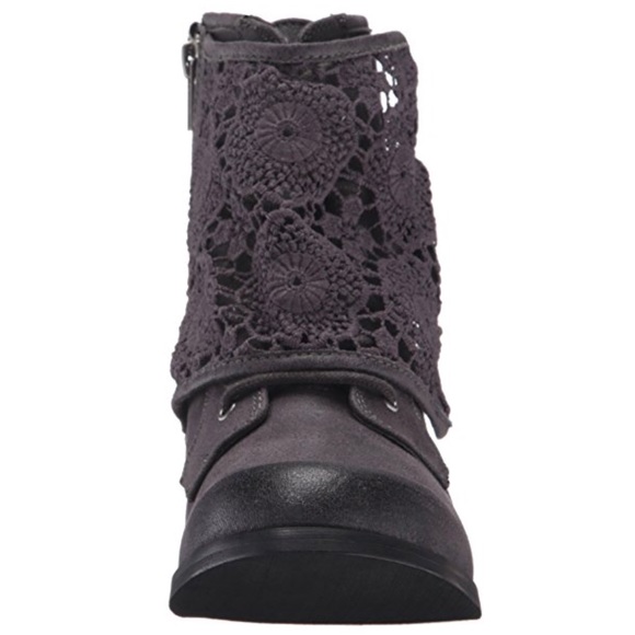 NIB Grey Southwestern Combat Crochet Lace Boots - Picture 6 of 7